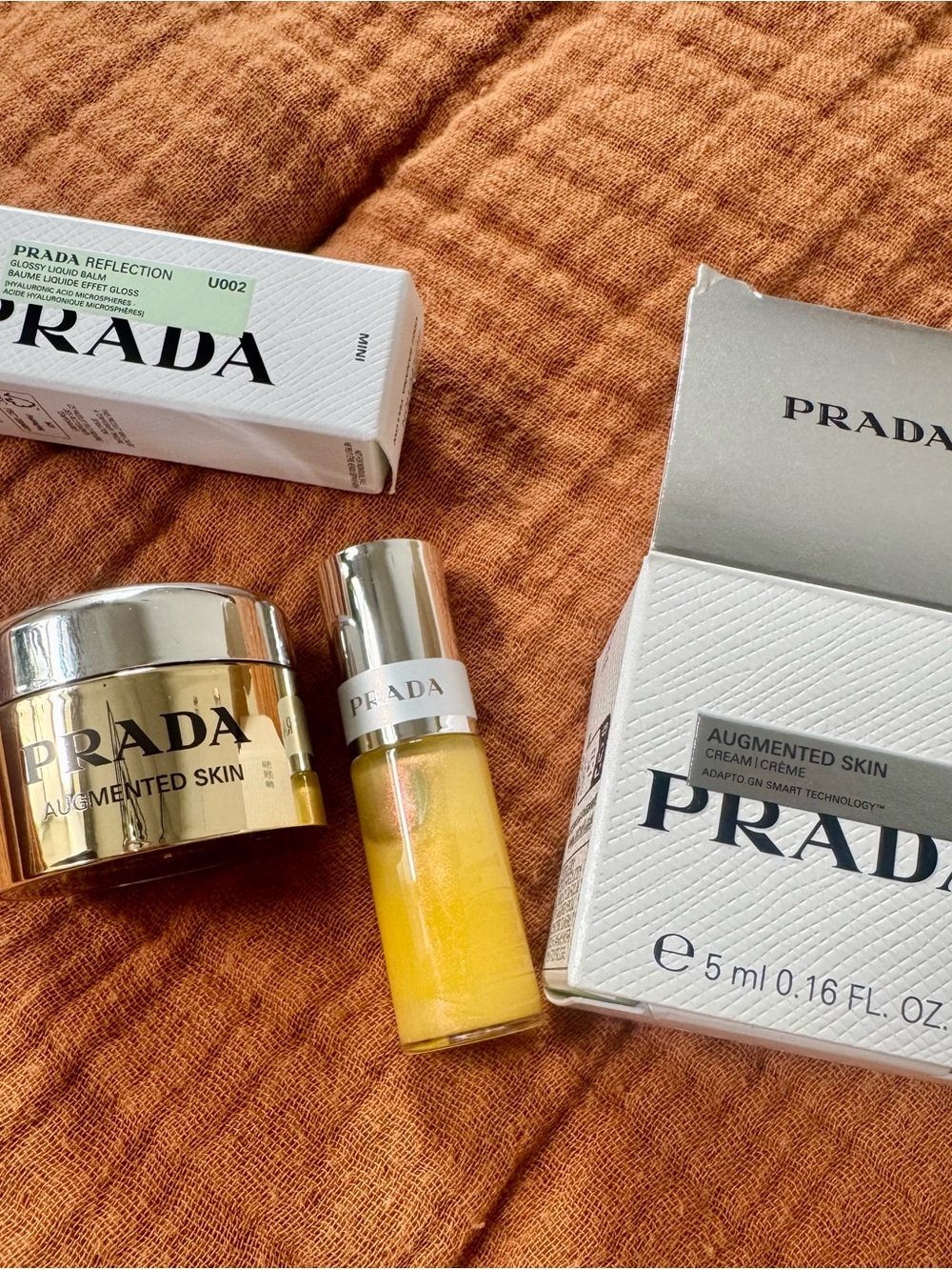 Prada Augmented Skin Cream & Reflectionliquid Balm - mini sizes